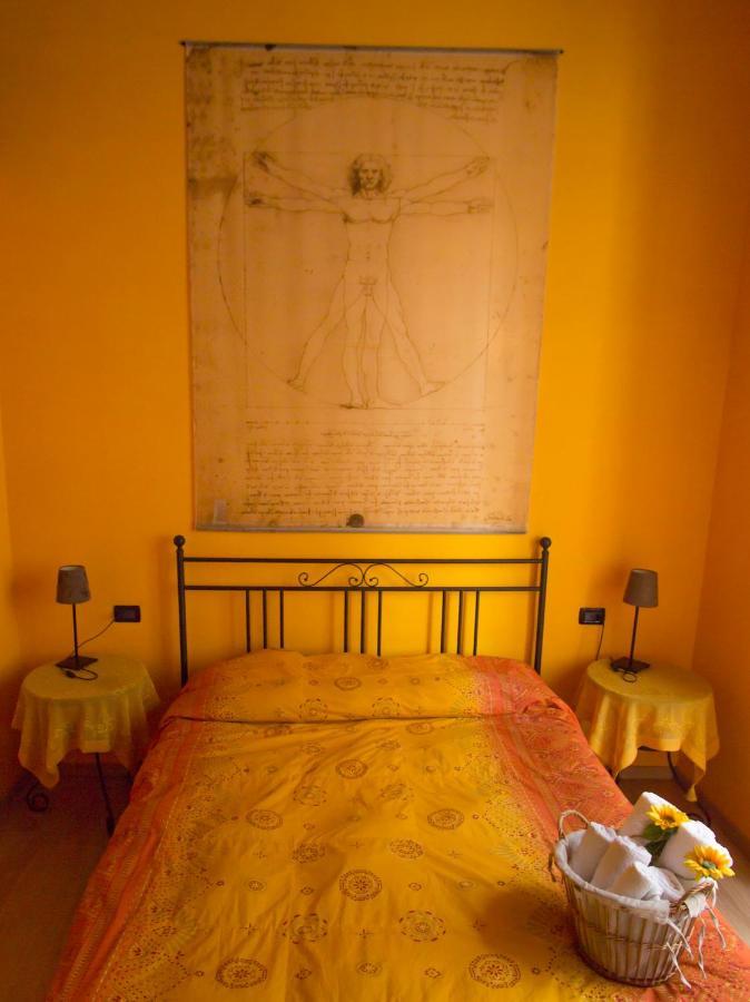 Ghiro Ghiotto Bed & Breakfast Pietra Ligure Bagian luar foto